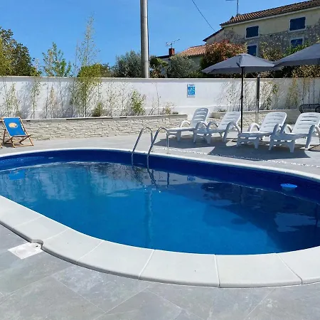 Paliska Located In The Countryside Near Porec 3* Jasenovica (Istria)