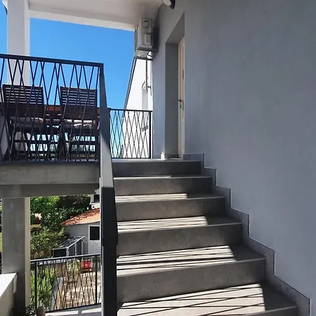 Guest house Paliska Located In The Countryside Near Porec Jasenovica