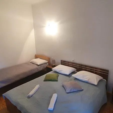 Guest house Paliska Located In The Countryside Near Porec