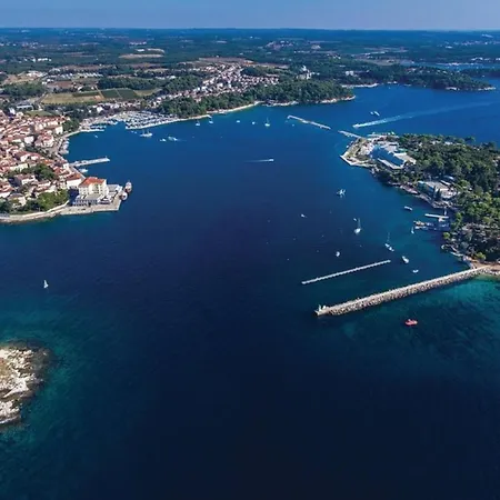 Guest house Paliska Located In The Countryside Near Porec 3*